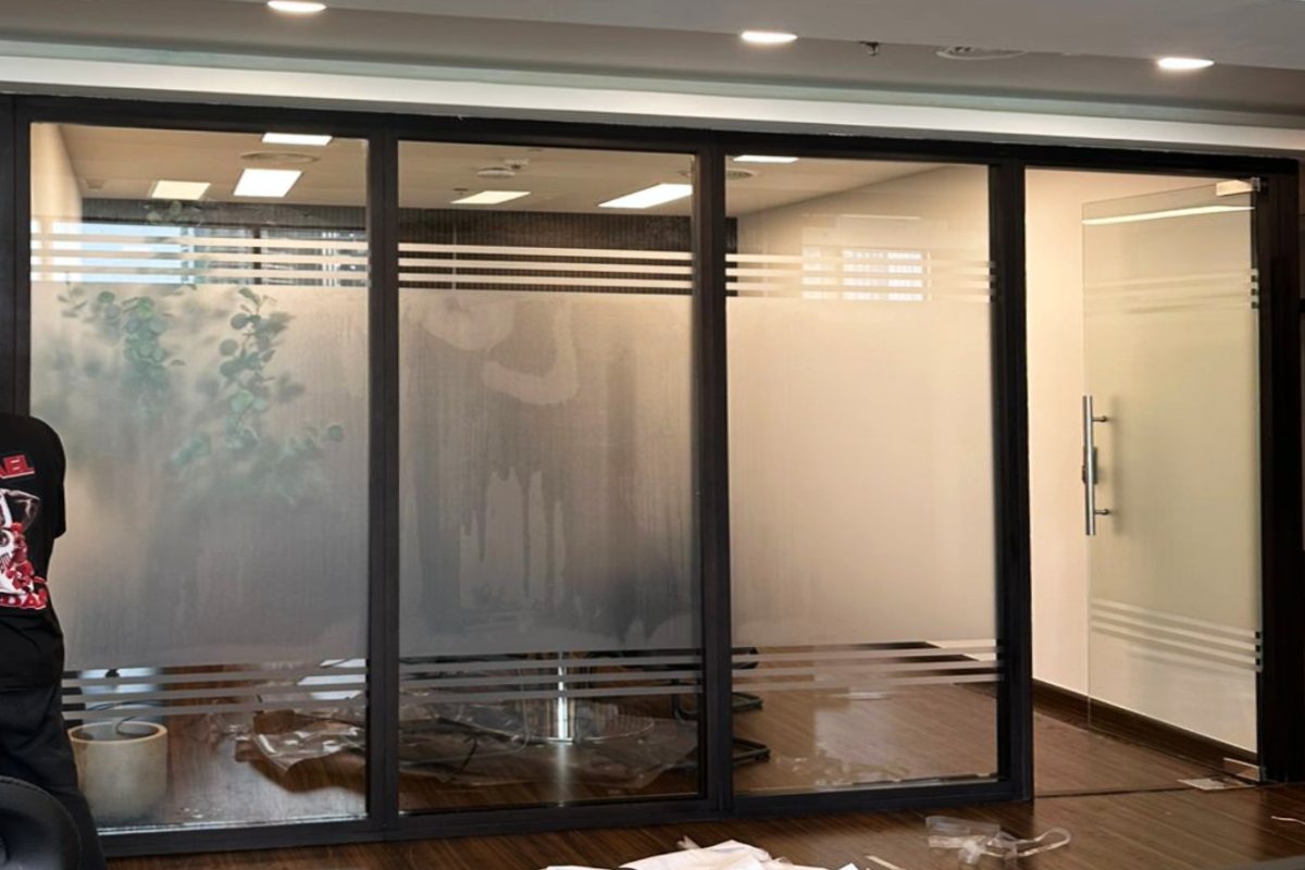 Frosted privacy bands for glass office branding in Abu Dhabi
