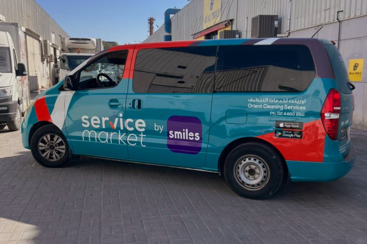 Full fleet graphics for ServiceMarket by Smiles in Abu Dhabi