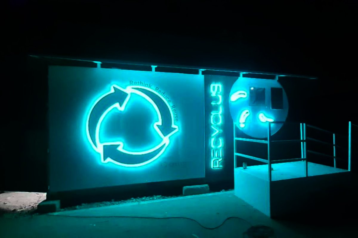 Container Branding - Abu Dhabi