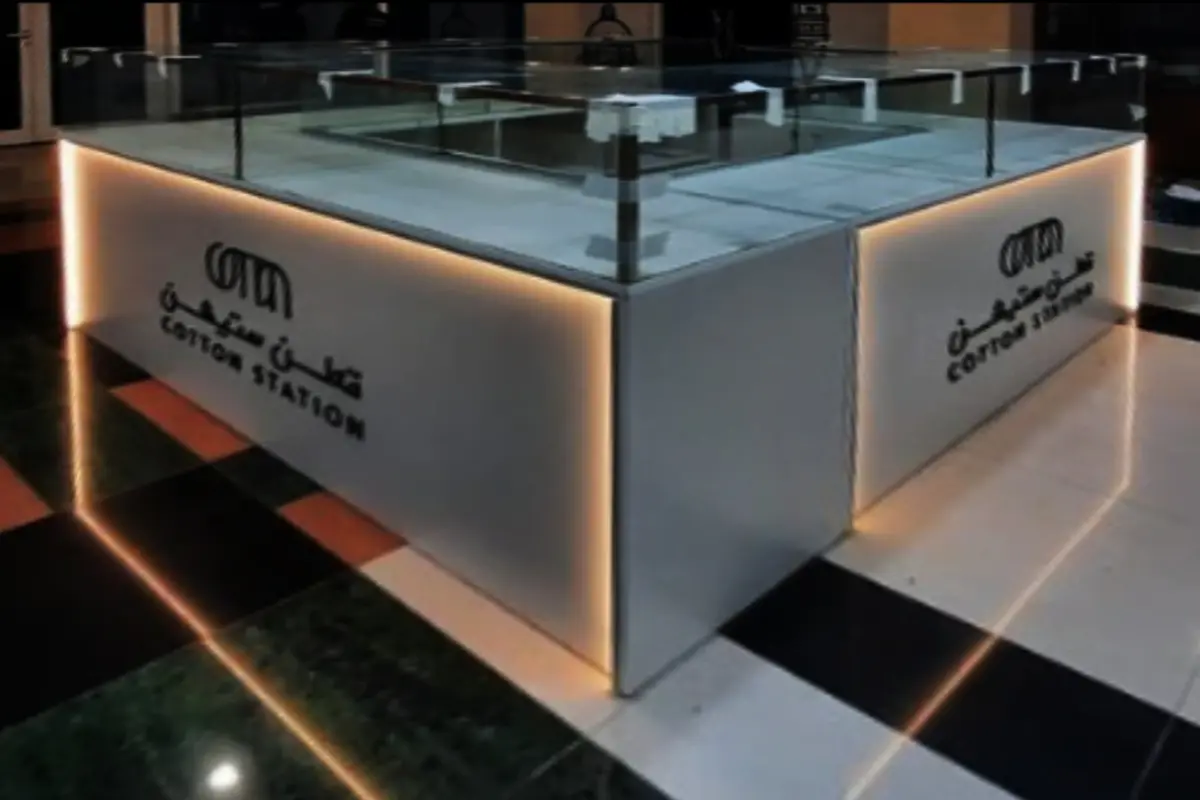 mall kiosk branding in Abu Dhabi