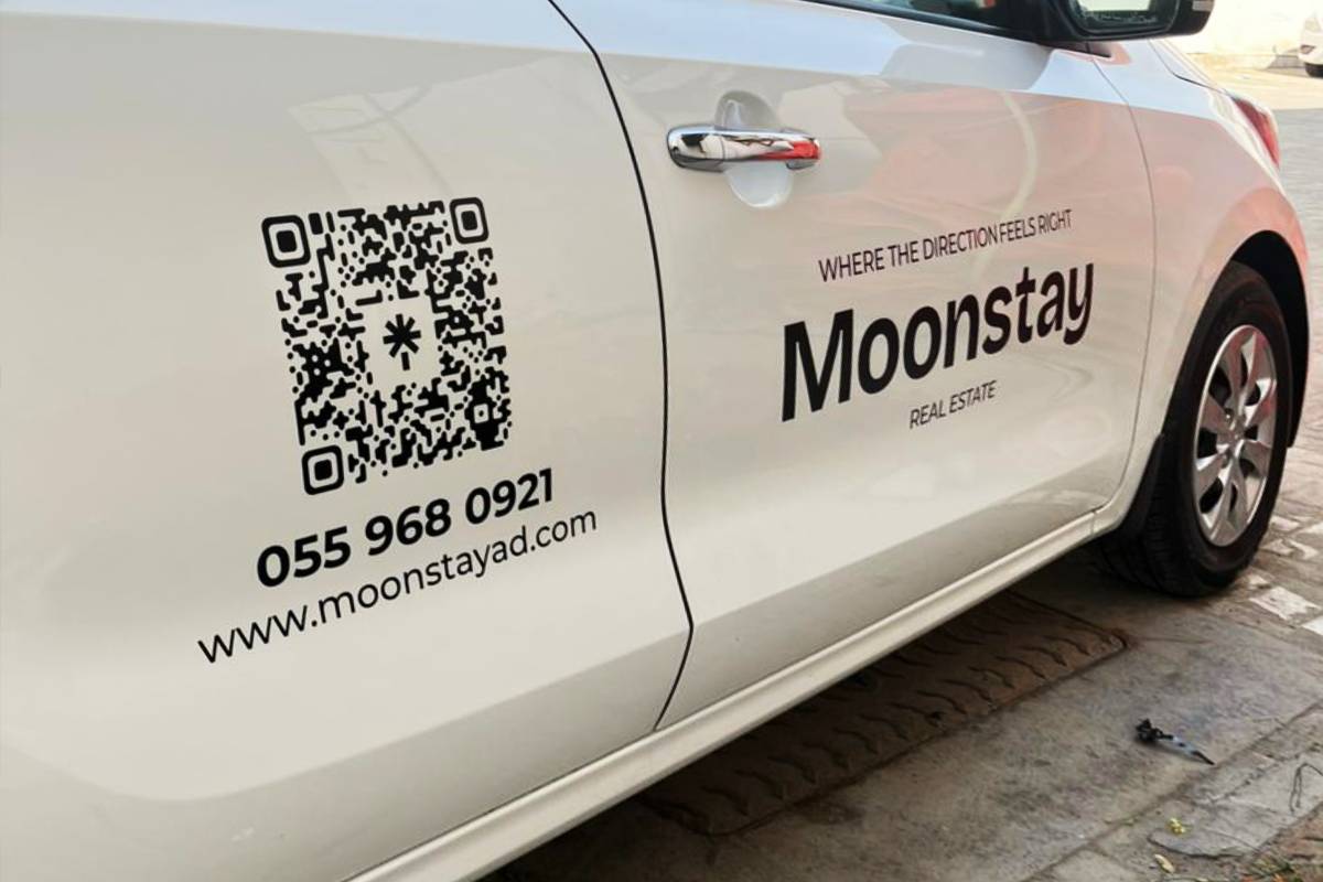 Fleet Lettering - Moonstay, Abu Dhabi