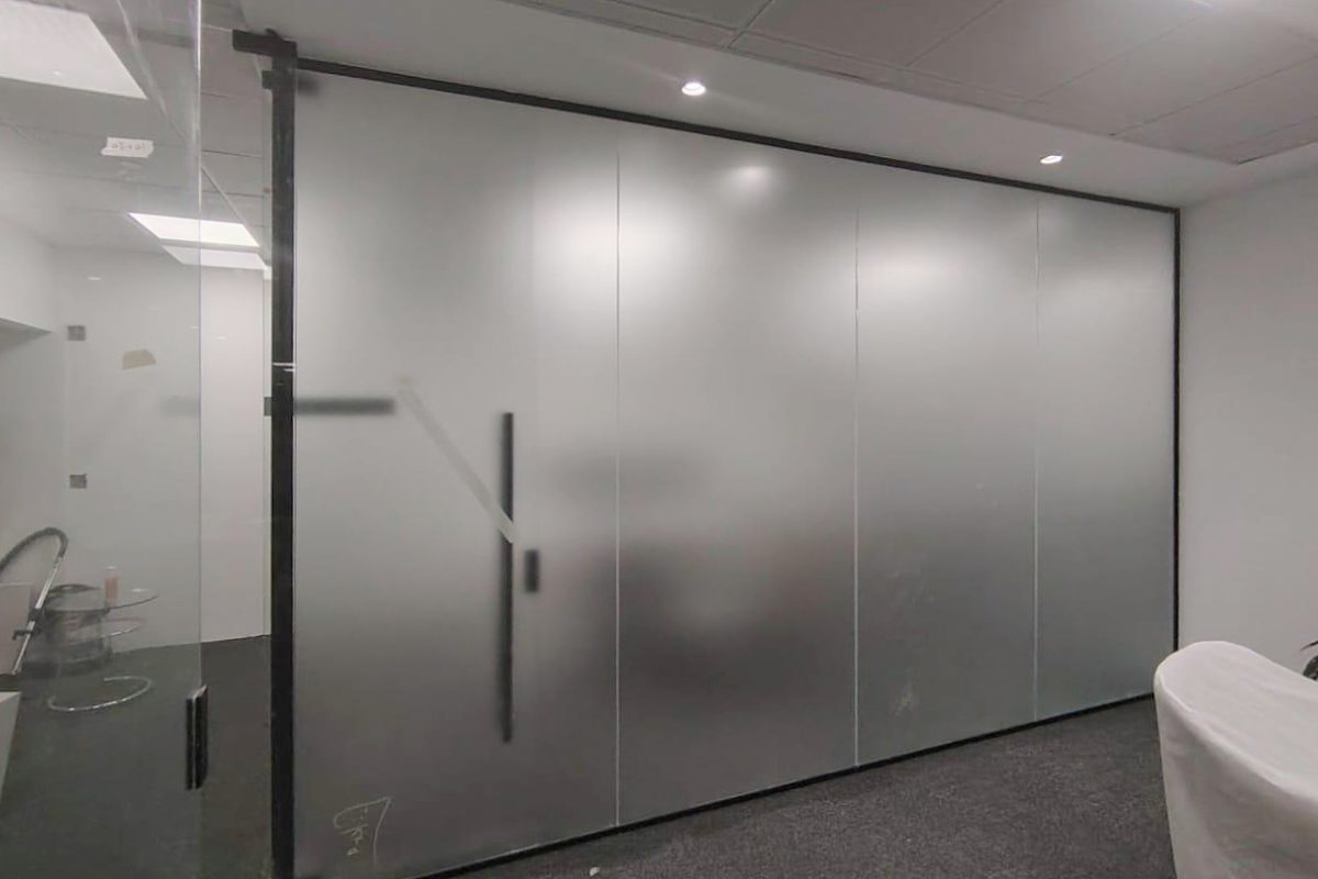 high-opacity-privacy-frosted-glass-film-installation-corporate-office-corniche-abu-dhabi
